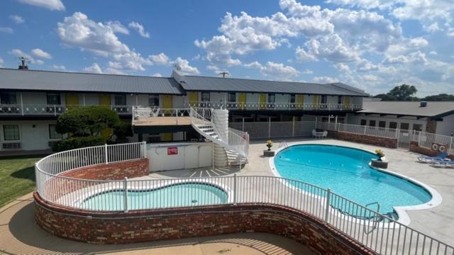 Friendship Inn Altus Exterior foto